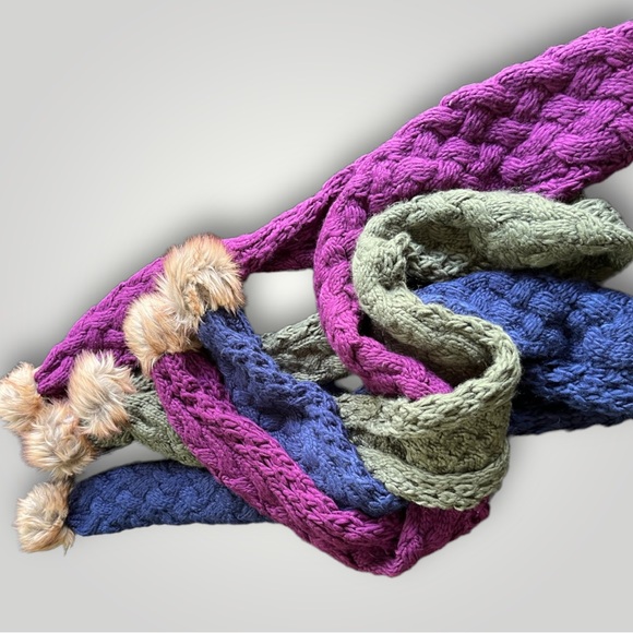 Bundle/3 Scarves Scarf Pom Pom Lot/3 - Picture 15 of 16